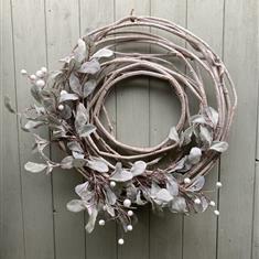 Mistletoe Vine Wreath