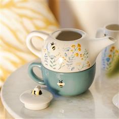 BLUE FLORAL TEAPOT AND CUP SET