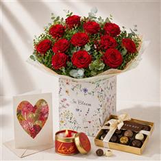 The BIG Love Bundle 12 Rose Gift Set